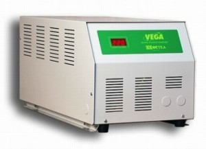 Однофазный стабилизатор напряжения VEGA 700 15 500 20
